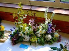 WestonSpring09Arrangment.jpg (101468 bytes)